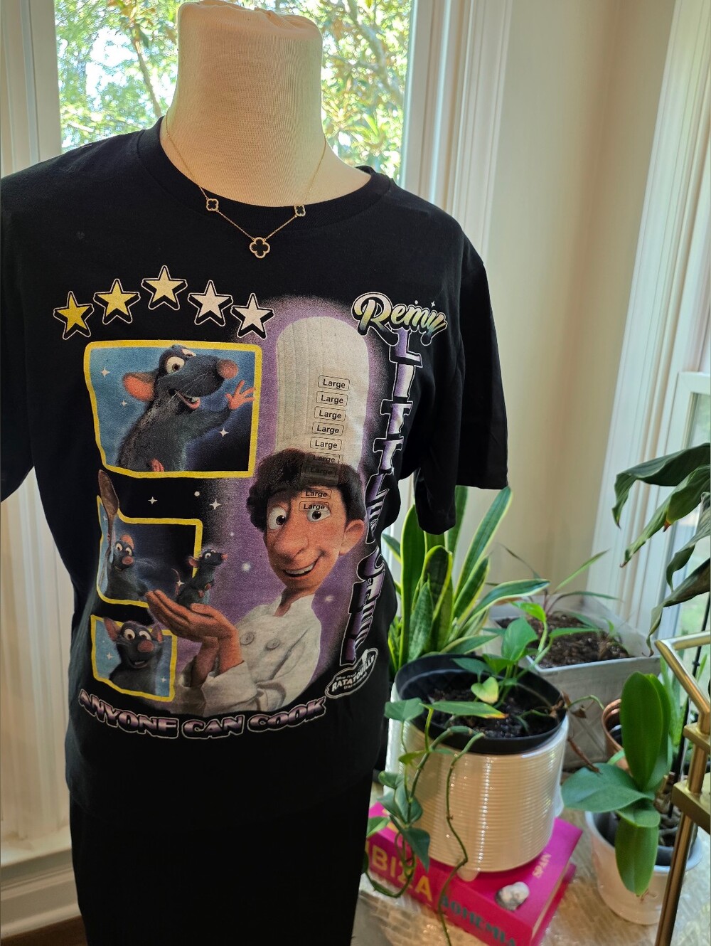 Remy Ratatouille Black Graphic Unisex T-Shirt